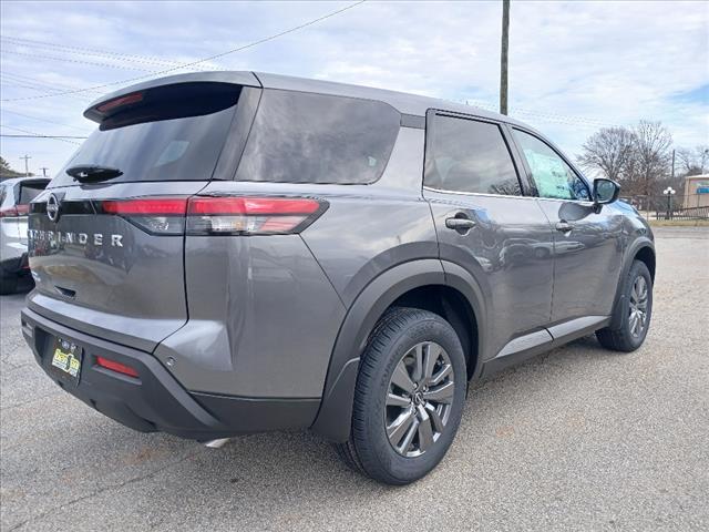 new 2025 Nissan Pathfinder car, priced at $39,010