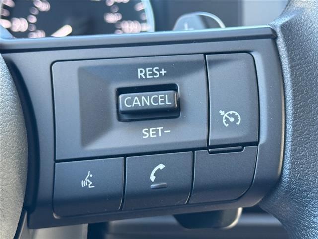 new 2025 Nissan Pathfinder car, priced at $31,747