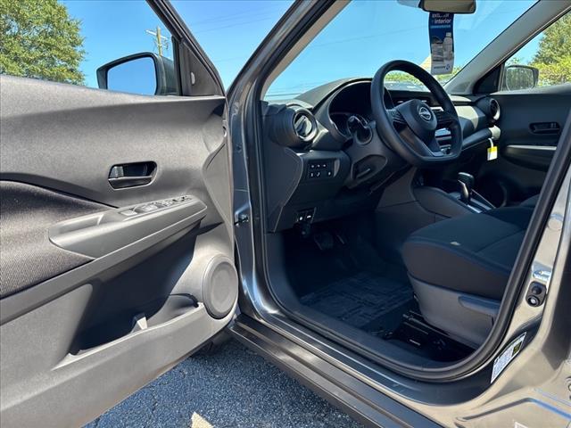 new 2025 Nissan Kicks Play car, priced at $23,540