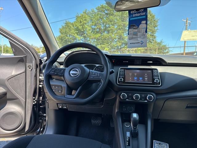 new 2025 Nissan Kicks Play car, priced at $23,540