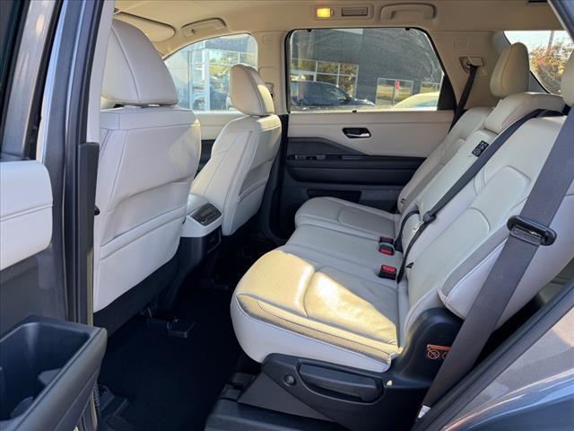 used 2025 Nissan Pathfinder car, priced at $34,990
