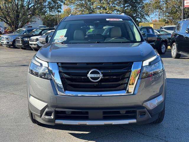 used 2025 Nissan Pathfinder car, priced at $34,990