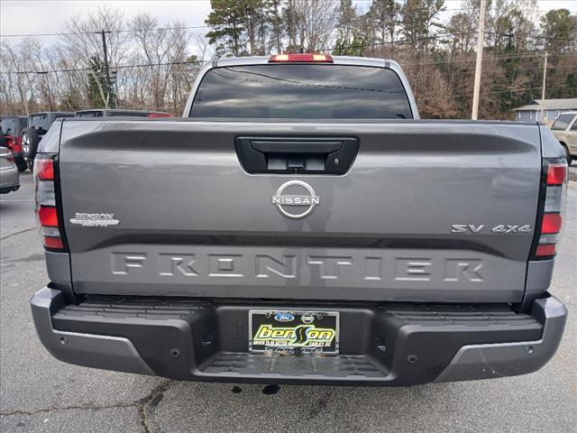 new 2024 Nissan Frontier car, priced at $33,685