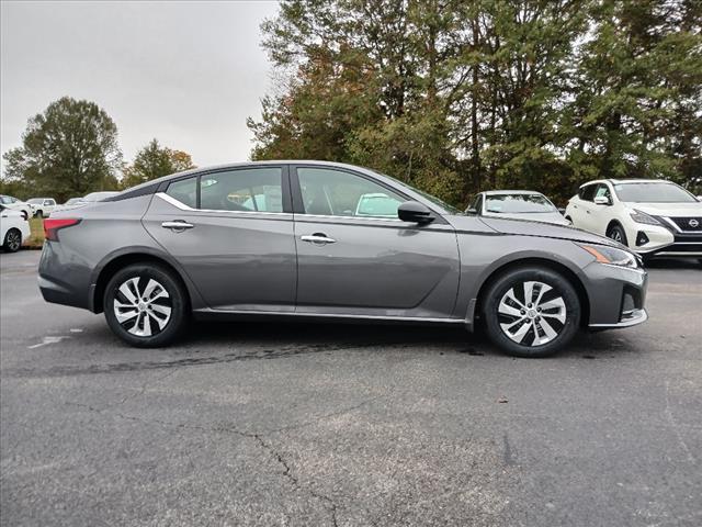 new 2025 Nissan Altima car, priced at $26,556