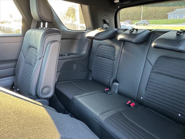 new 2025 Nissan Pathfinder car, priced at $42,060