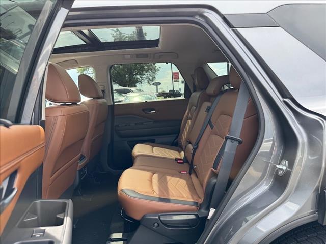 used 2023 Nissan Pathfinder car, priced at $37,850