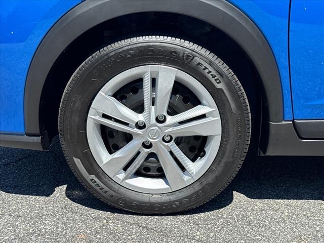 new 2025 Nissan Kicks Play car, priced at $23,101