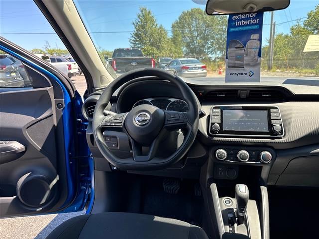 new 2025 Nissan Kicks Play car, priced at $23,101