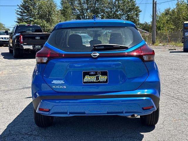 new 2025 Nissan Kicks Play car, priced at $23,101