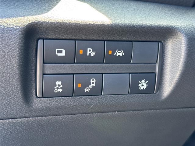 new 2025 Nissan Kicks Play car, priced at $23,101