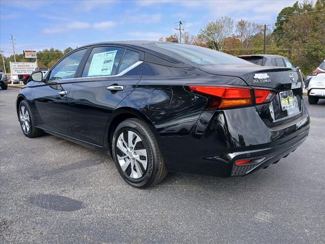 new 2025 Nissan Altima car, priced at $26,026