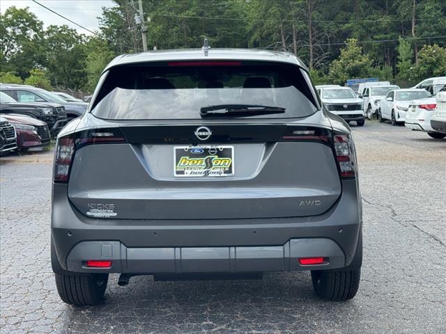 new 2025 Nissan Kicks car, priced at $27,015