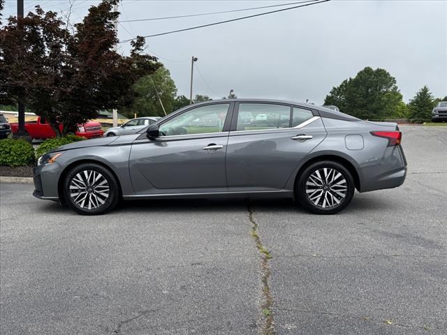 used 2024 Nissan Altima car, priced at $23,300
