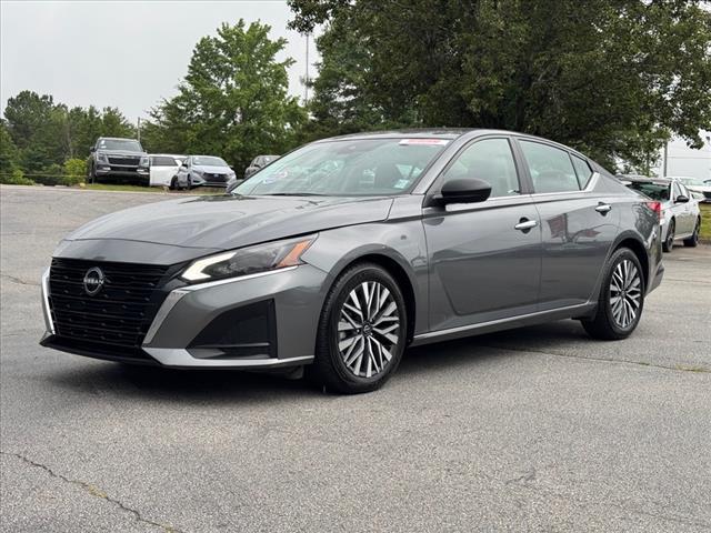 used 2024 Nissan Altima car, priced at $23,300