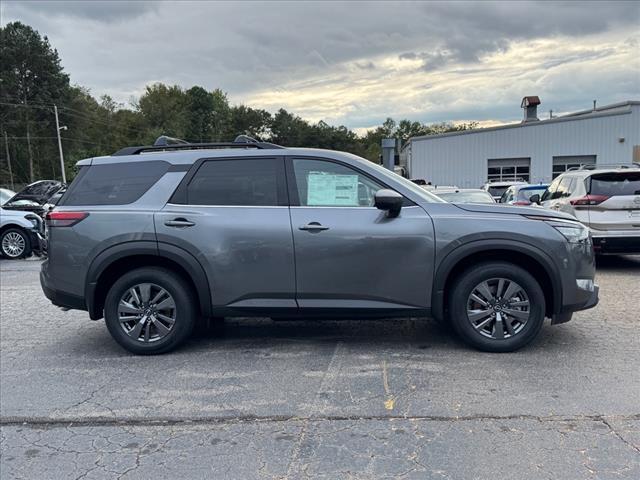 new 2025 Nissan Pathfinder car, priced at $39,365