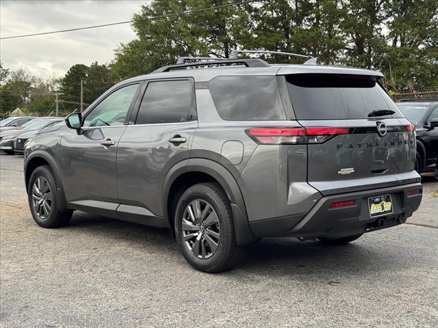 new 2025 Nissan Pathfinder car, priced at $39,365