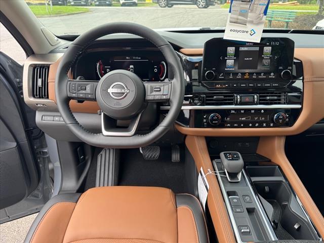 new 2025 Nissan Pathfinder car, priced at $49,427