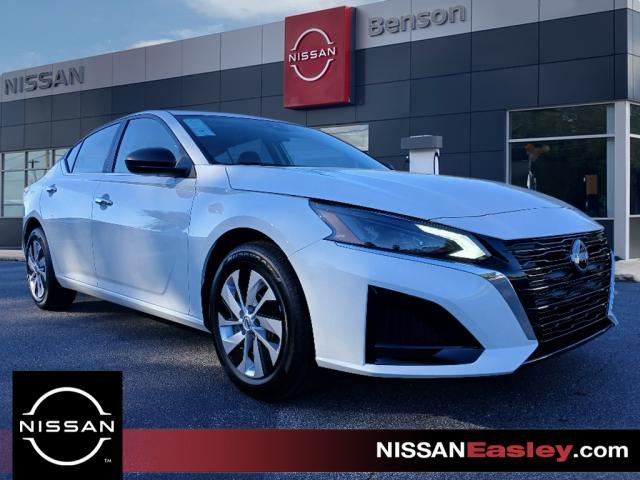 new 2025 Nissan Altima car, priced at $26,026