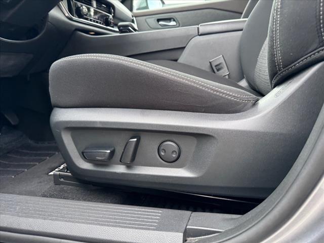 used 2022 Nissan Rogue car, priced at $23,300
