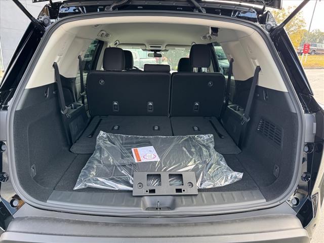 new 2025 Nissan Pathfinder car, priced at $32,016