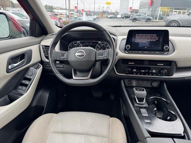 used 2025 Nissan Rogue car, priced at $25,300