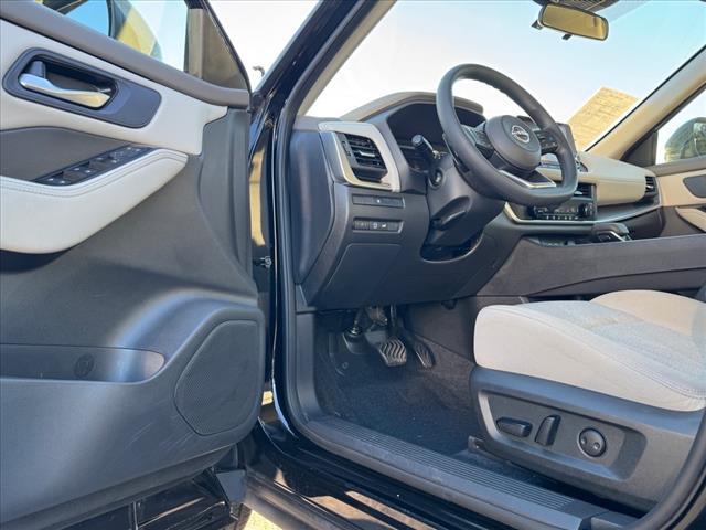 used 2024 Nissan Rogue car, priced at $21,899