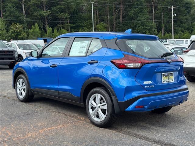 new 2025 Nissan Kicks Play car, priced at $23,555