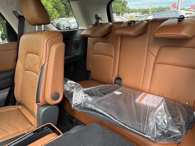 new 2025 Nissan Pathfinder car, priced at $46,945