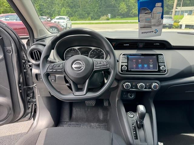 new 2025 Nissan Kicks Play car, priced at $23,527