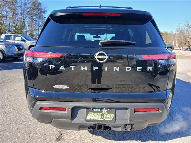 new 2025 Nissan Pathfinder car, priced at $44,410