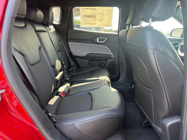 new 2025 Jeep Compass car, priced at $27,760