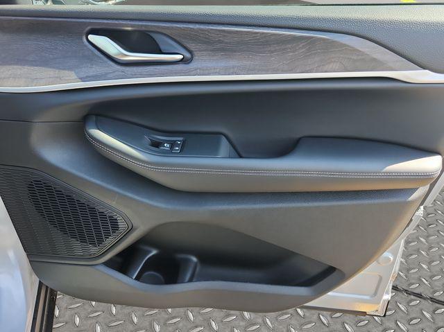 new 2025 Jeep Grand Cherokee car, priced at $42,941