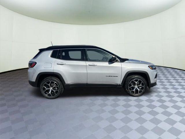new 2024 Jeep Compass car, priced at $30,884