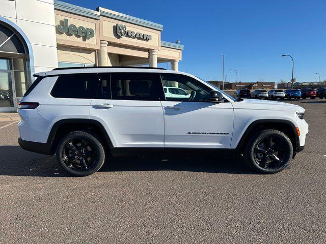 new 2025 Jeep Grand Cherokee L car, priced at $45,120