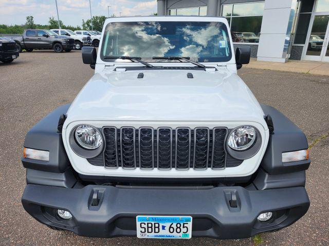 new 2025 Jeep Wrangler car, priced at $43,500