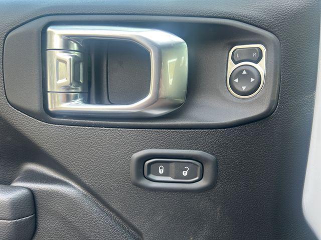 new 2025 Jeep Wrangler car, priced at $39,000