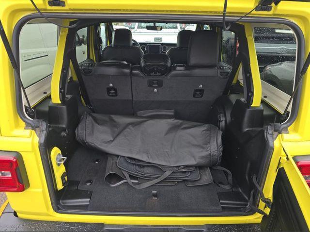 used 2022 Jeep Wrangler Unlimited car, priced at $34,000