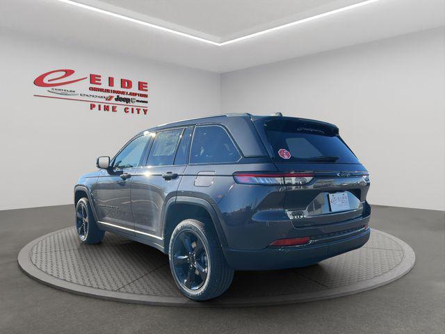 new 2025 Jeep Grand Cherokee car, priced at $42,370