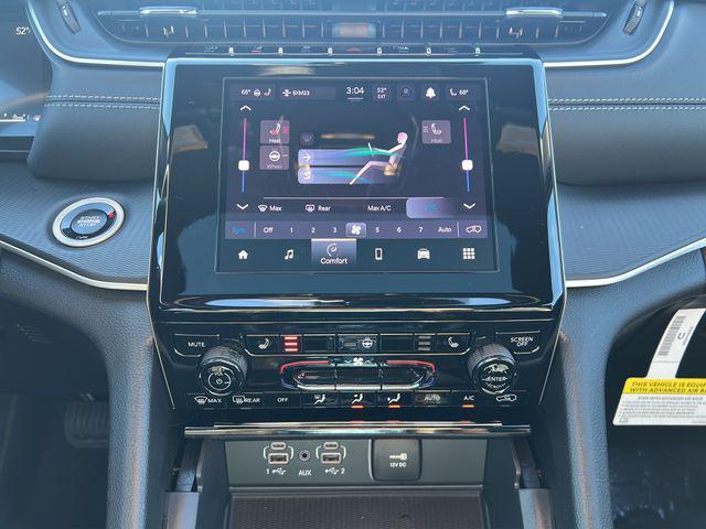 new 2025 Jeep Grand Cherokee car, priced at $42,370