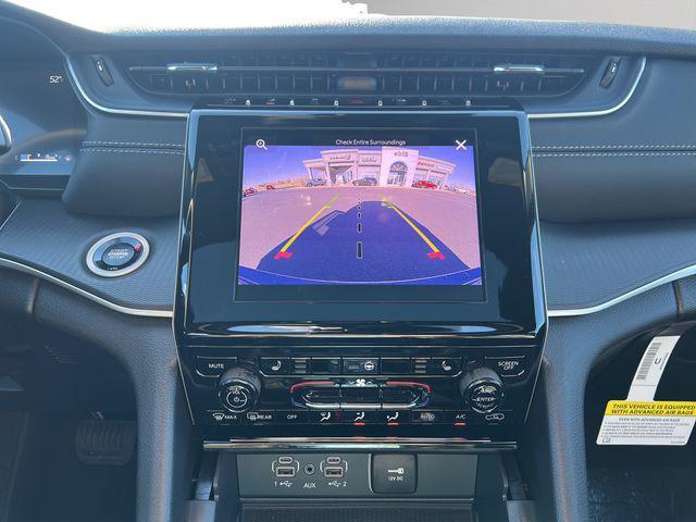 new 2025 Jeep Grand Cherokee car, priced at $42,370