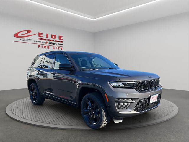 new 2025 Jeep Grand Cherokee car, priced at $42,370