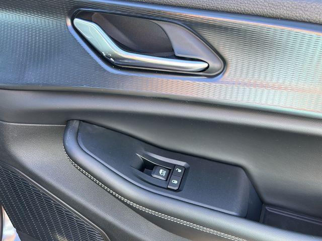 new 2025 Jeep Grand Cherokee car, priced at $42,370