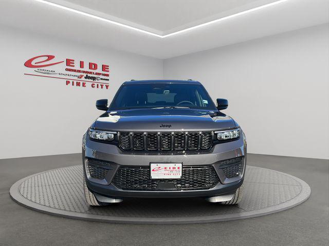new 2025 Jeep Grand Cherokee car, priced at $42,370