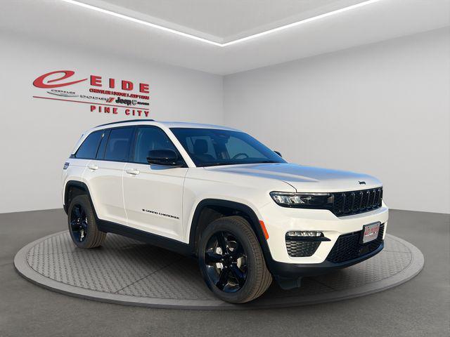 new 2025 Jeep Grand Cherokee car, priced at $46,116