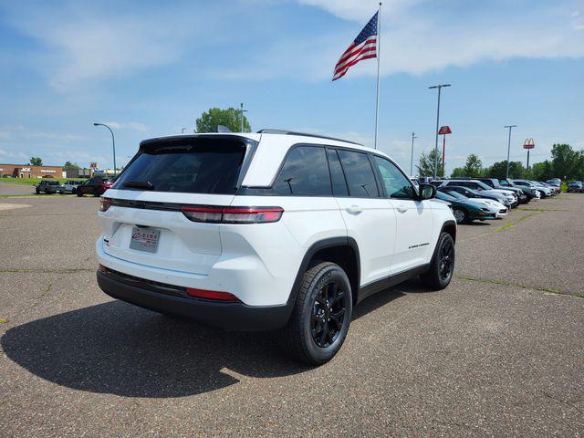 new 2025 Jeep Grand Cherokee car, priced at $38,162