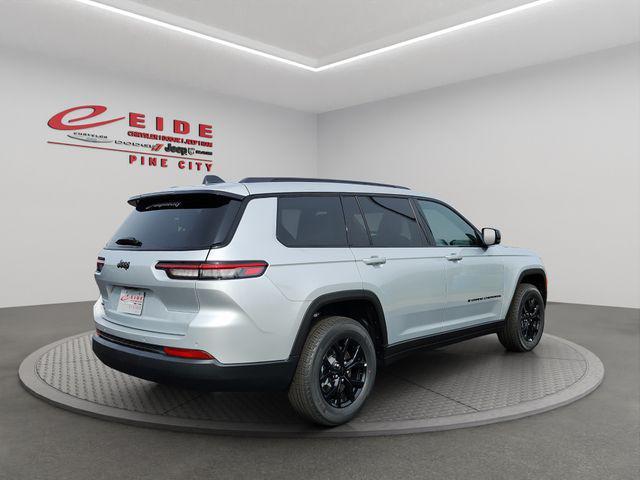 new 2025 Jeep Grand Cherokee L car, priced at $40,000