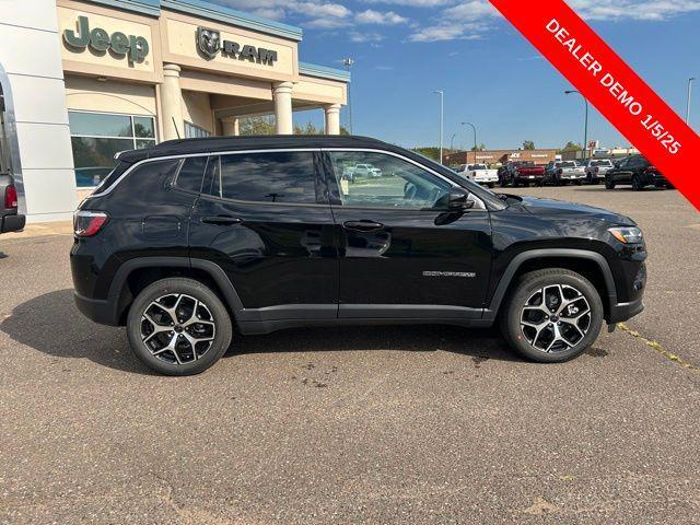 new 2025 Jeep Compass car, priced at $28,948