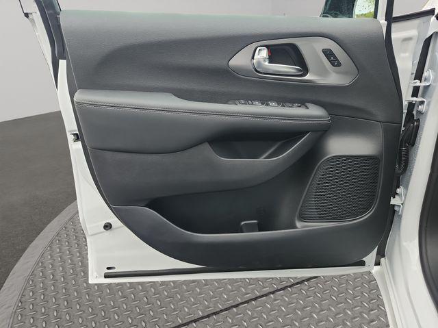 new 2026 Chrysler Pacifica car, priced at $48,035