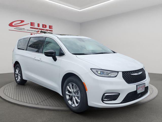 new 2026 Chrysler Pacifica car, priced at $48,035