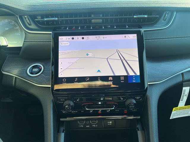 new 2025 Jeep Grand Cherokee car, priced at $44,806